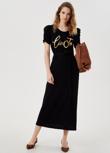 Vestido largo con cinturón