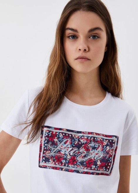 Camiseta con estampado