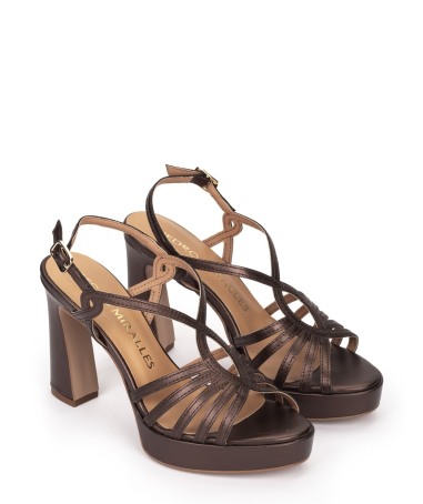 Sandalia Miralles metalizado burdeos 18188