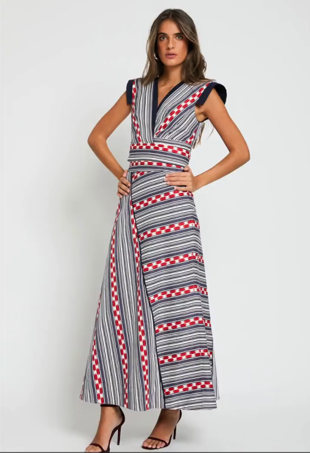 Falda Mateo Colour nude ( solo venta en conjunto)