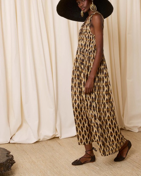 Vestido geométrico amarillo Is coming