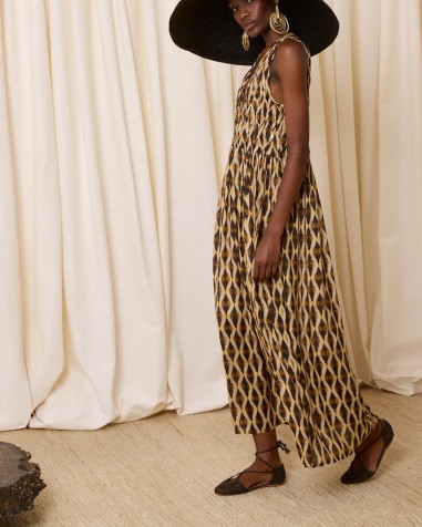 Vestido geométrico amarillo Is coming