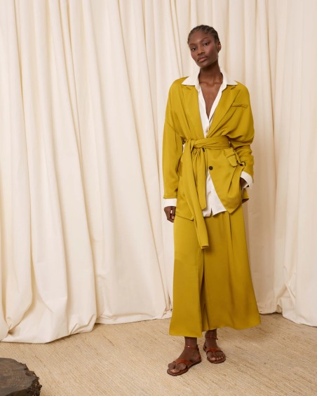 Blazer satinada pistacho 1151-115