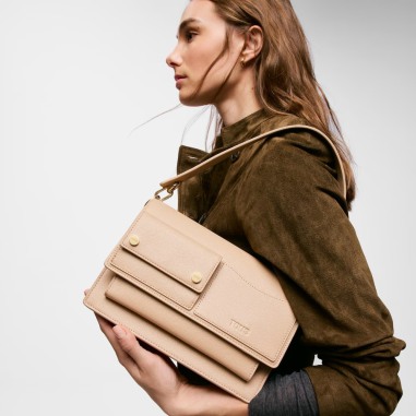 Bandolera mediana arena Audree Pockets