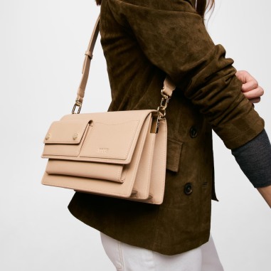 Bandolera mediana arena Audree Pockets