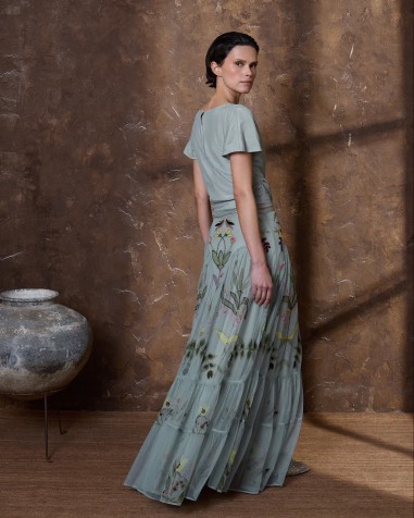 Falda de tul bordada gris azulado 6482-648  ( PREVENTA)