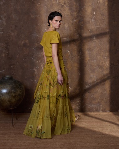 Falda de tul bordada mostaza 6482-648  ( PREVENTA)