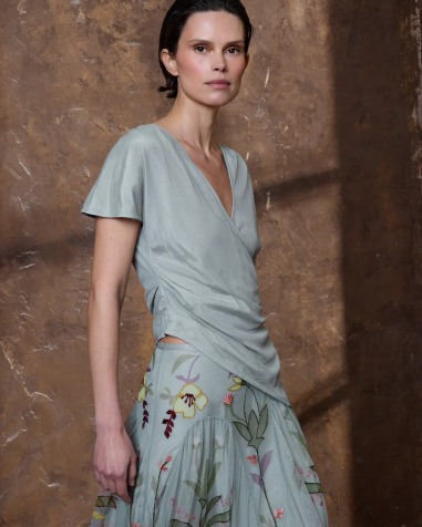 Top de tul gris azulado 6484-603 ( solo venta con falda)