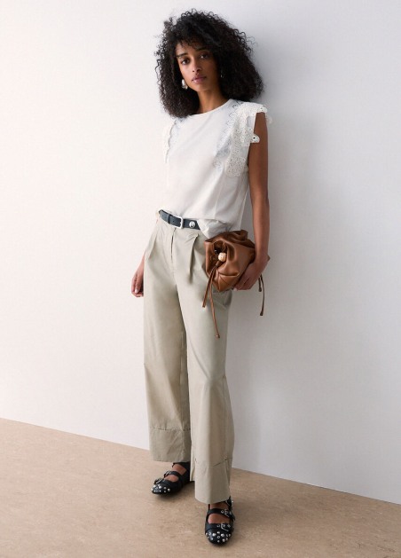 Camiseta con detalles de macramé WA6311