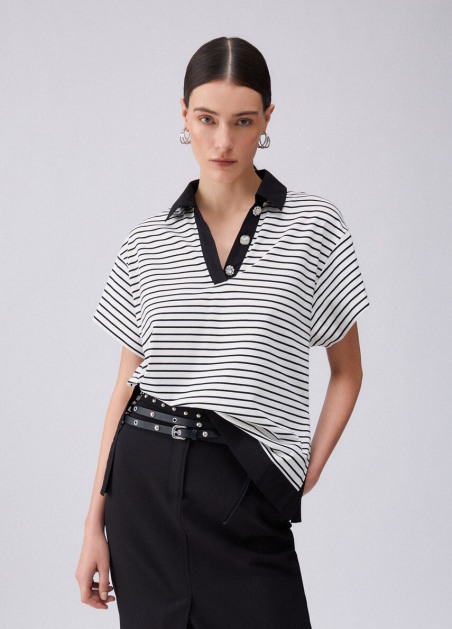 Camiseta a rayas con botones WA6495