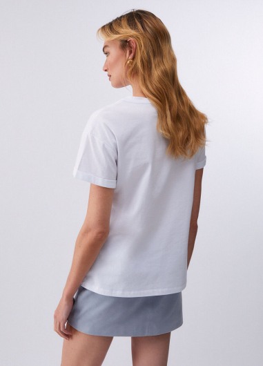 Camiseta con bordado a jour WA6413