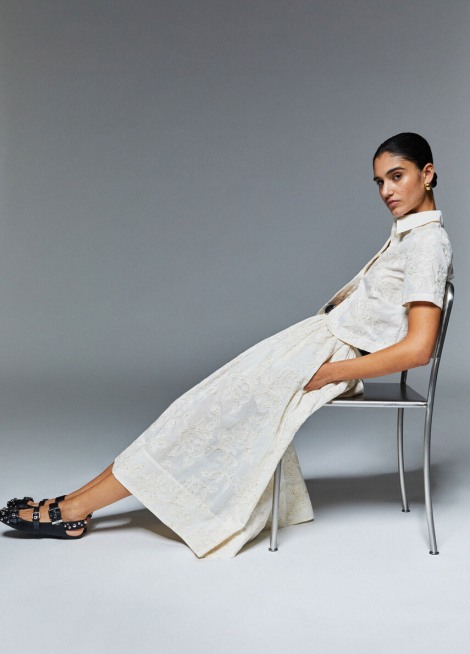 Falda de muselina con bordados wa6455 2