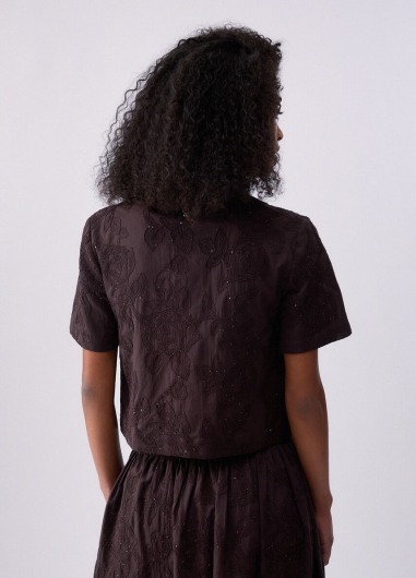 Camisa  de muselina con bordados wa6508