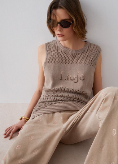 Top de punto caladoTA6112