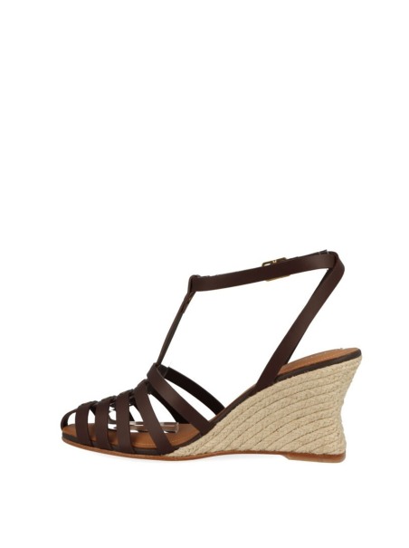 Cuña Casteller 988 / CALIDIS JUBA