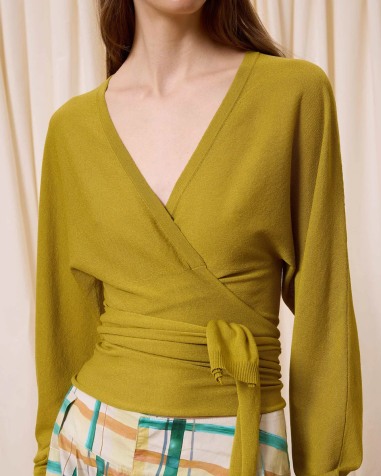 Chaqueta con lazada pistacho Is Coming de punto cruzada mujer