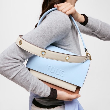Bolso bandolera Tous Audree Saffiano azul cielo mediano