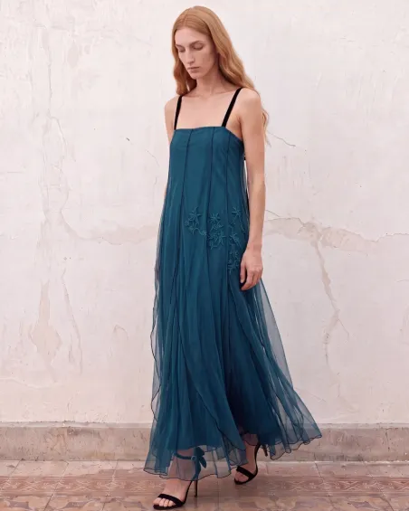 Vestido de tul azul 6491( solo venta con chal a juego)
