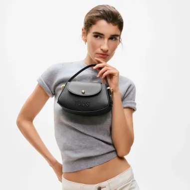 Mini bolso negro solapa TOUS back to basics