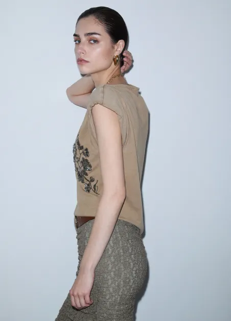 Top en jersey con bordado WF6245
