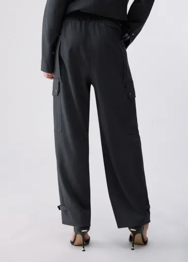 Pantalones cargo en franela WF6258