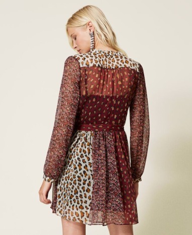 Vestido corto de crepé estampado 2252