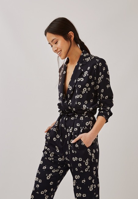 Pantalón de florecitas marino 1106.757