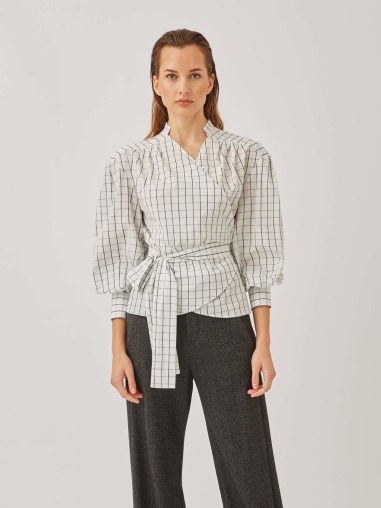 Blusa cruzada cuadros 1108.758