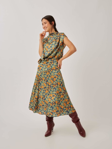 Falda de florecitas fondo azul 1118.762 2