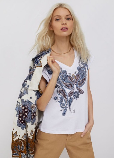 Camiseta con estampado y aplicación WA2498