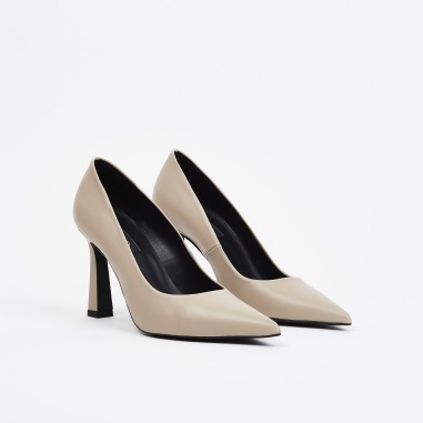 Dafne. Zapato Ezzio. 49664