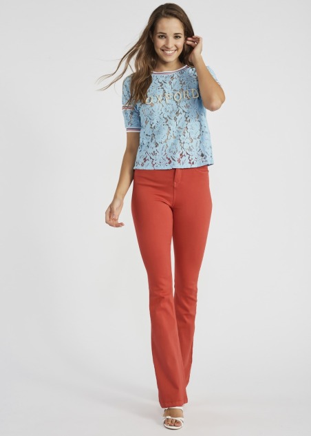 Camiseta en encaje rebrode