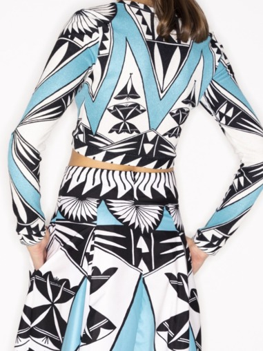 ZUNI TOP S23201 | PEACE AND CHAOS