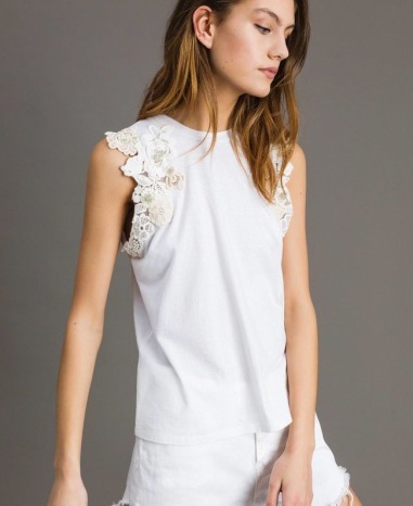 Camiseta tirantes 2201 parche floral