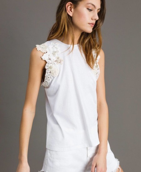 Camiseta tirantes 2201 parche floral