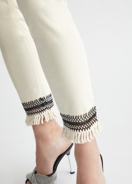 Vaqueros Bottom Up con flecos MA4277 | LIU JO