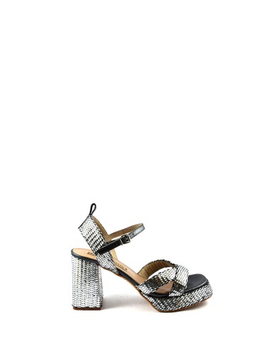 Sandalia Doralatina Rafia plata 52062-2 | Doralatina