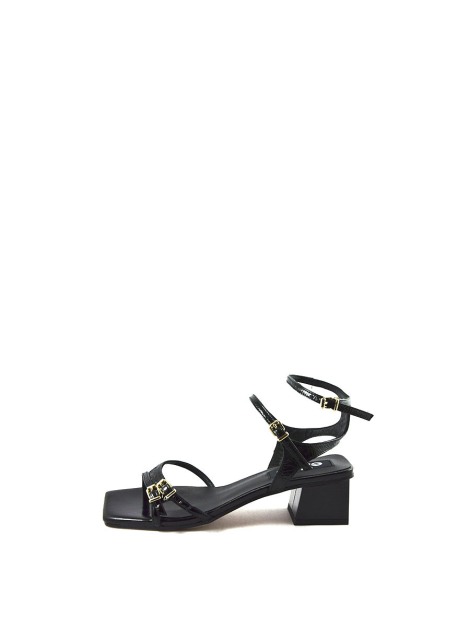 Sandalia Ezzio negra 52651 | Ezzio