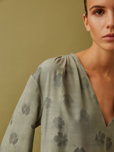 Vestido jacquard verde con cinturón 1061-108 BuyBack (€49.50)