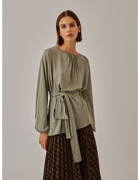 Camiseta con botones en el cuello verde 1016-107