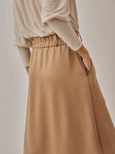 Falda midi de satén beige 1002-101 BuyBack (€30.00)