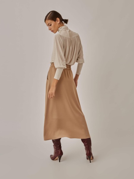 Falda midi de satén beige 1002-101 BuyBack (€30.00)