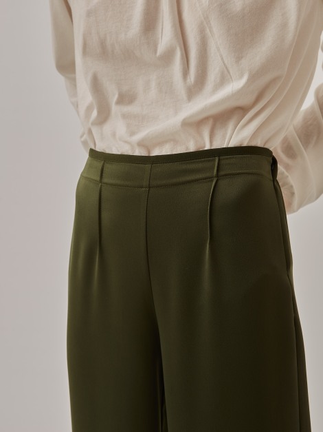 Pantalón palazzo satén kaki 1001-101 BuyBack (€30.00)