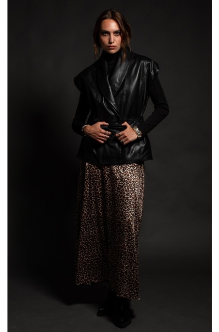 CHALECO CARBONO -Piel natural con bordado w24803 | PEACE AND CHAOS