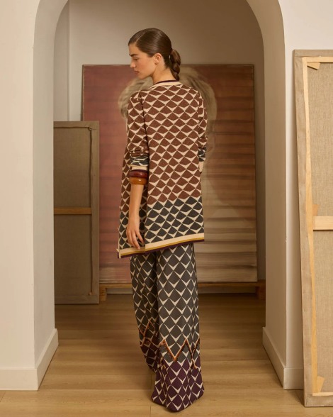 Chaqueta greca de intarsia marrón 7171 | IS COMING 2